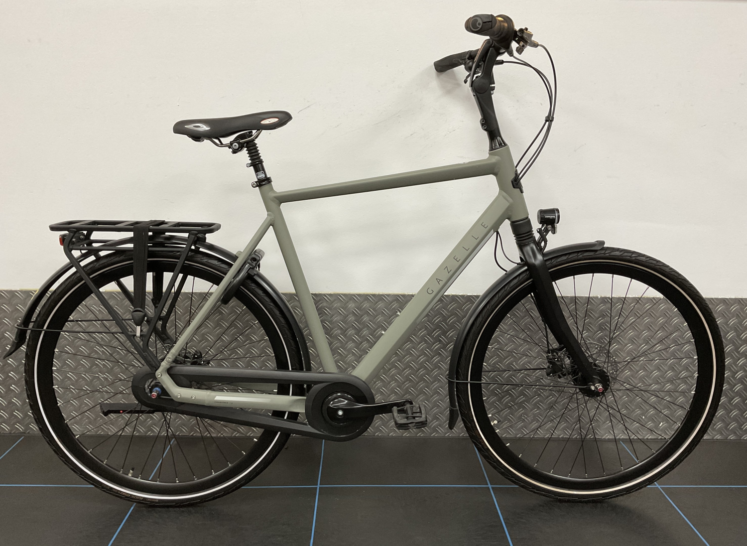 Gazelle Chamonix C8 H61 N8