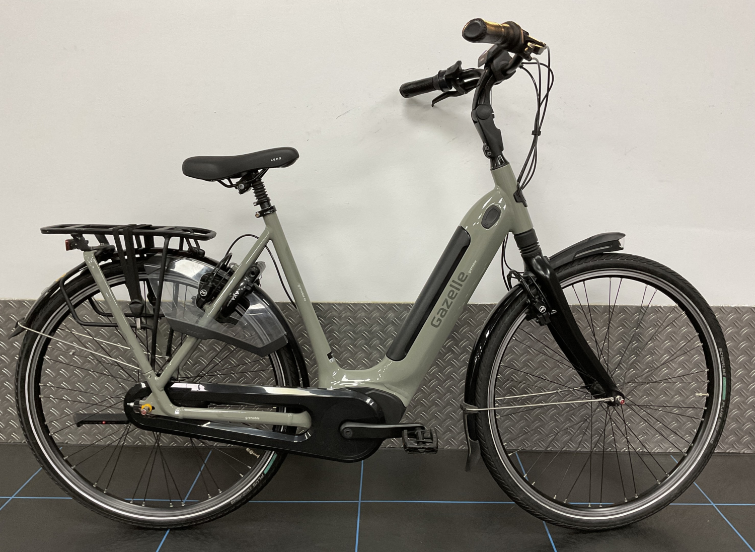 Gazelle Grenoble C8 HMB D57 N8