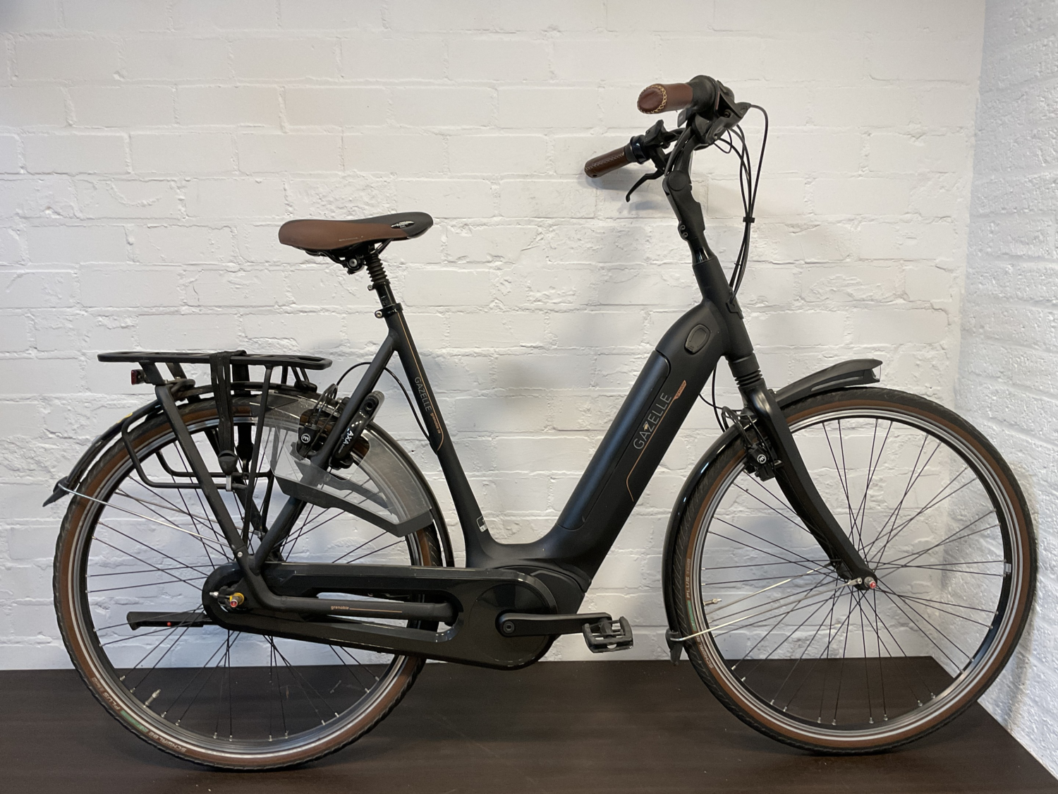 Gazelle Grenoble C8 HMB D61 N8