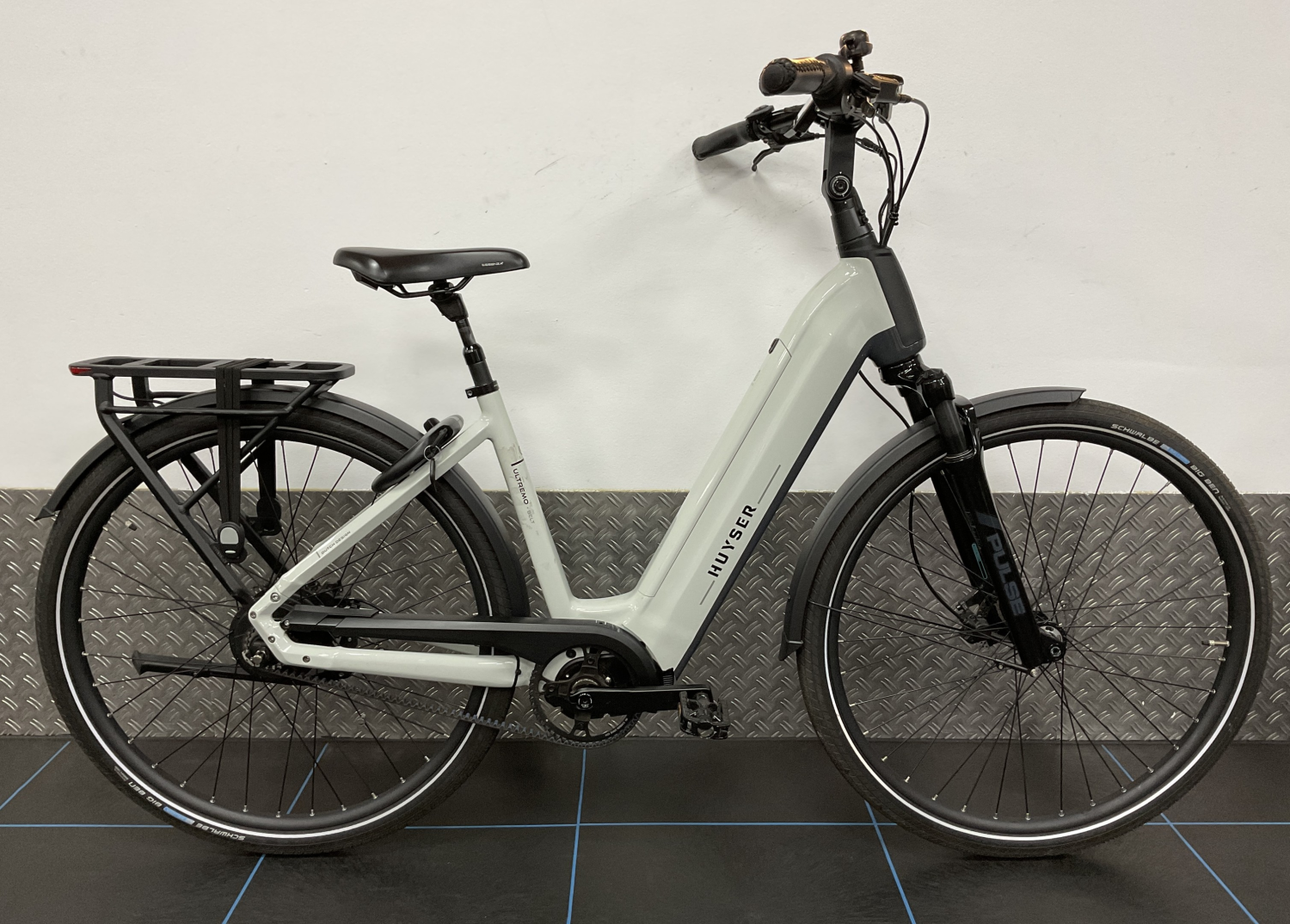 Huyser Ultremo N380 Belt D48 Ice Grey Elektrische Stadfietsen