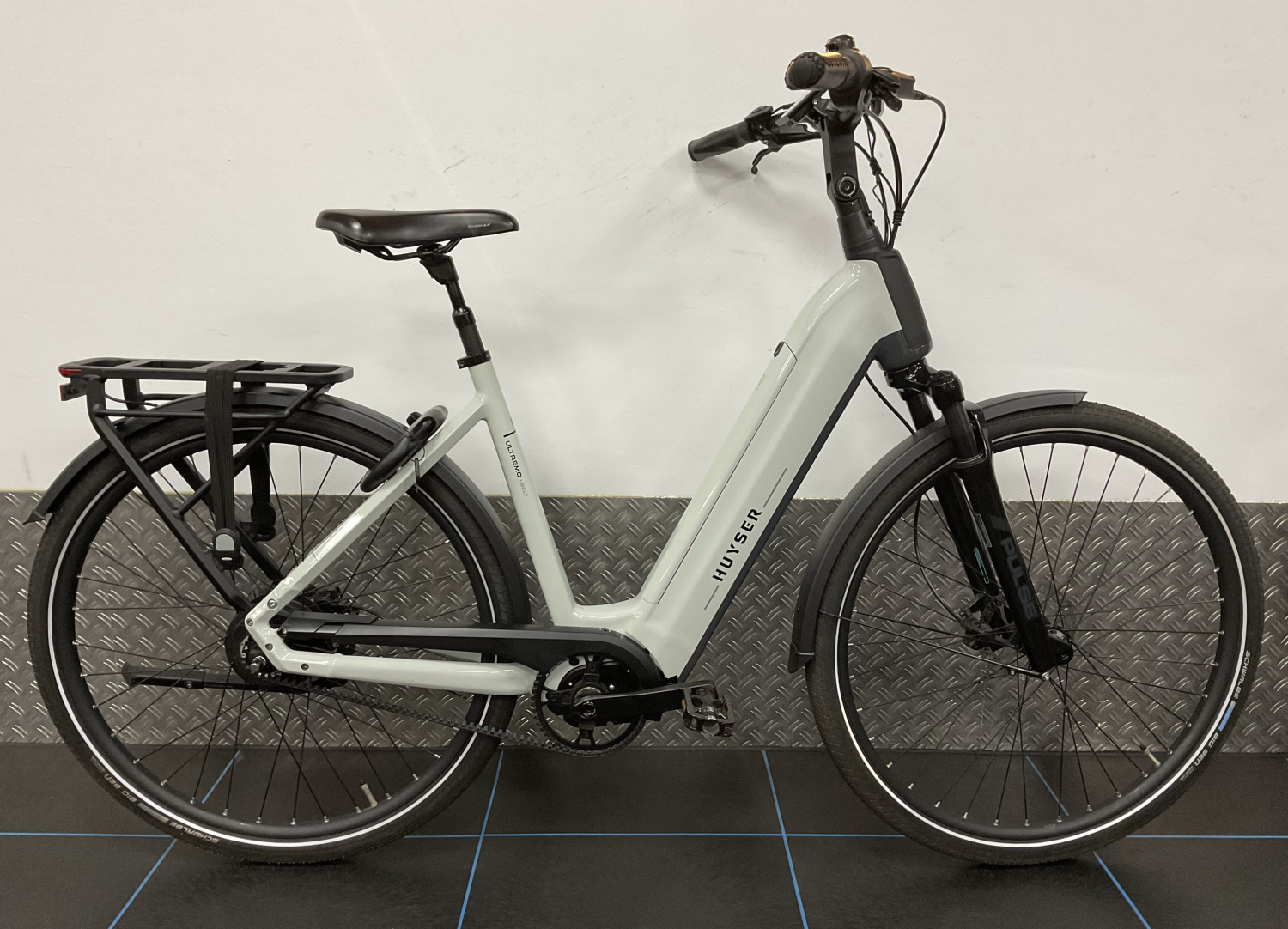 Huyser Ultremo N380 Belt D53 Ice Grey Elektrische Stadfietsen