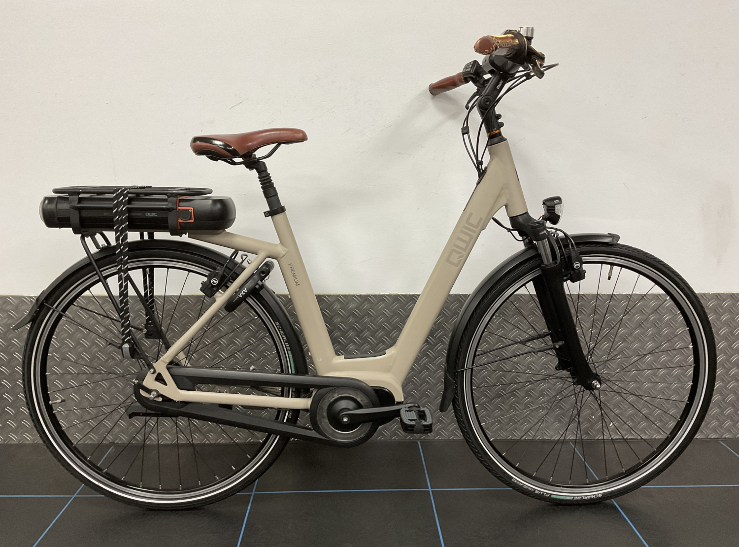 Qwic Premium MN7 Dli54 N7