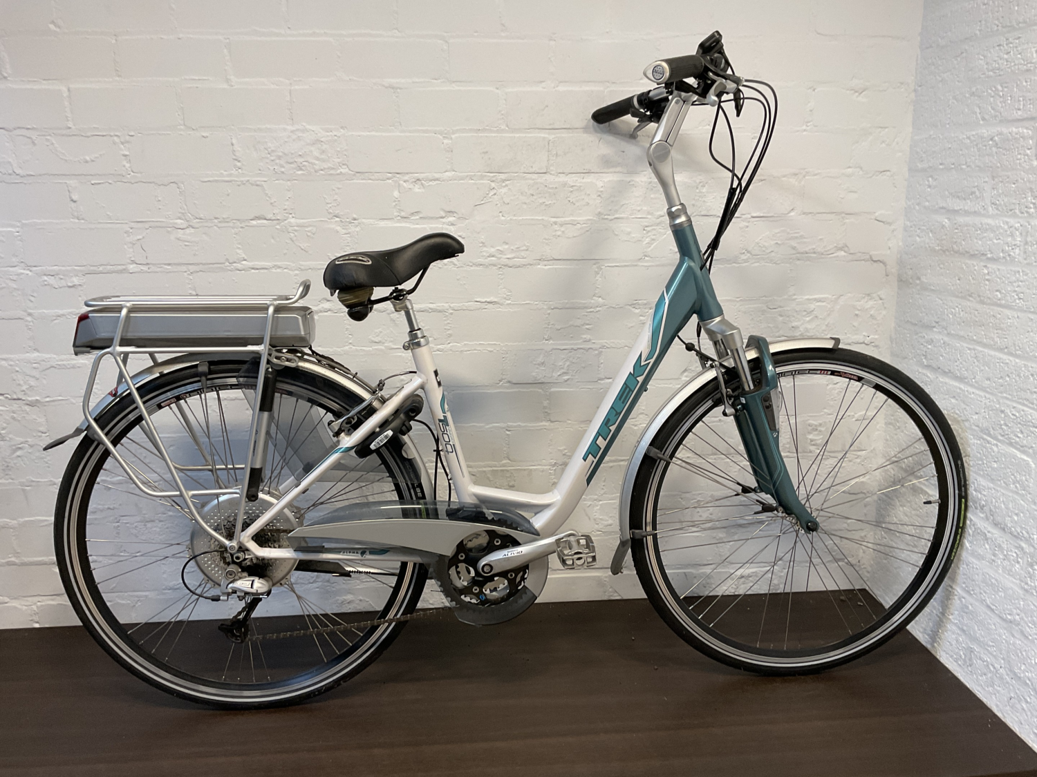 Trek T500